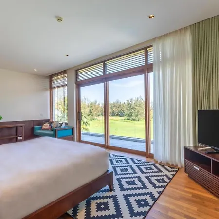 The Ocean Resort Đà Nẵng Extérieur photo