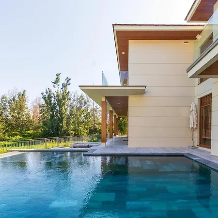 The Ocean Resort Đà Nẵng Extérieur photo